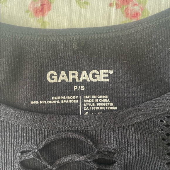 GARAGE TOP - Picture 2 of 2